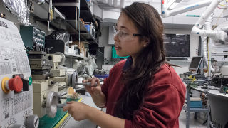 Student working in a lab,