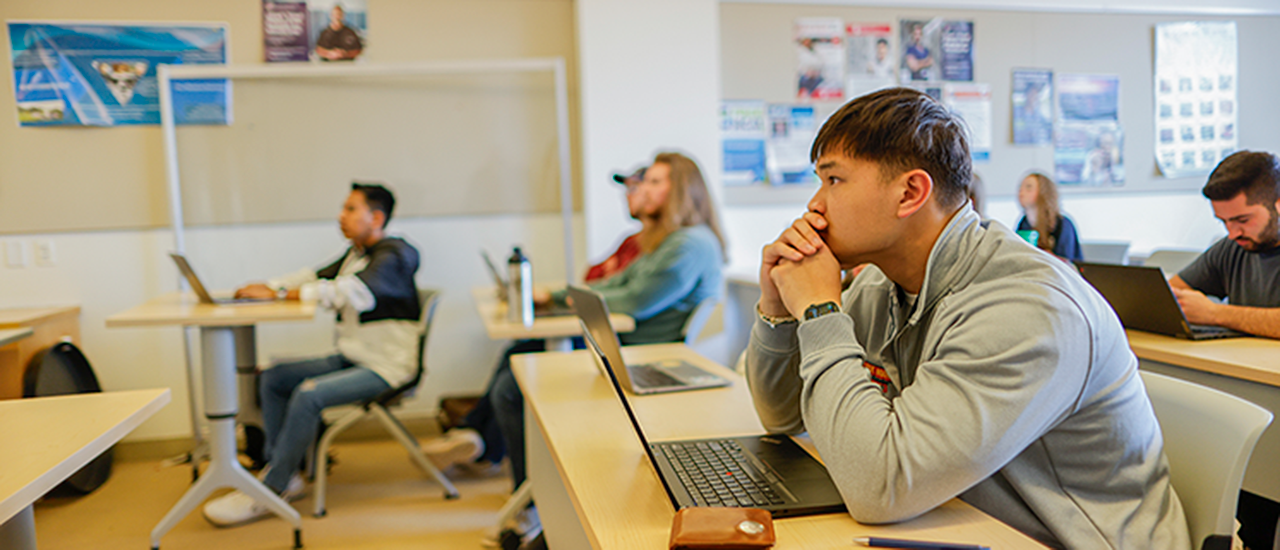 Data Mining classroom with students