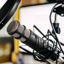 A photo of a microphone used for podcasts.